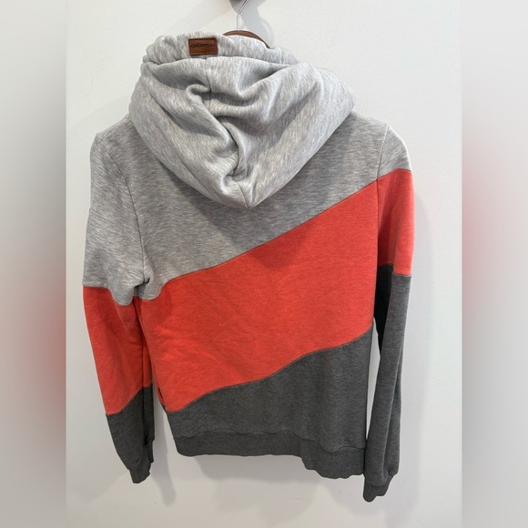 Like new- WANAKOME SELENE HOODIE - Small - Picture 5 of 6